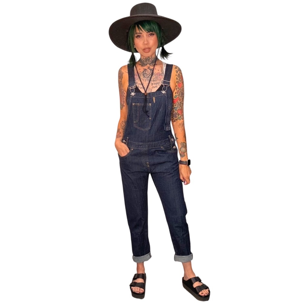 Levi’s overalls - Picture 2 of 9